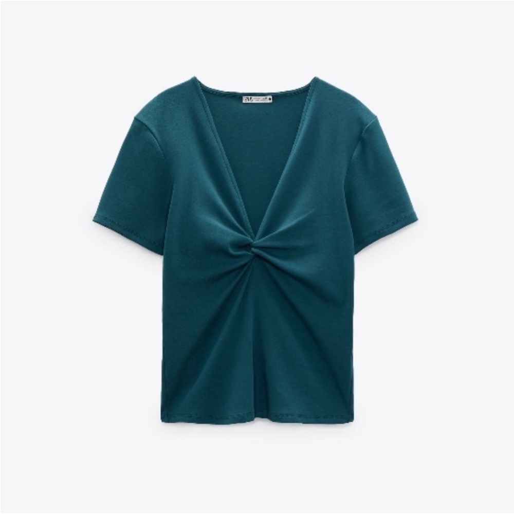 Zara Women’s Top in perfect condition